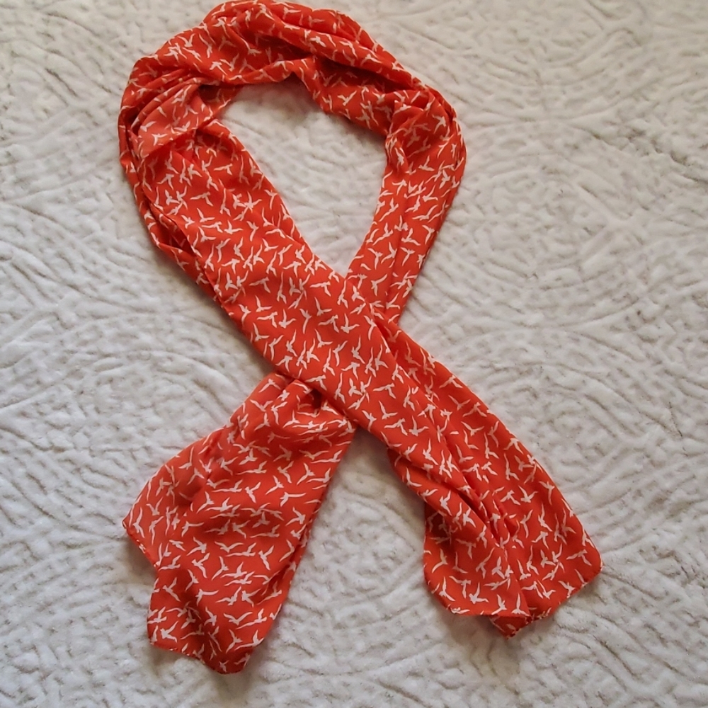 Pretty Persuasions womens scarf